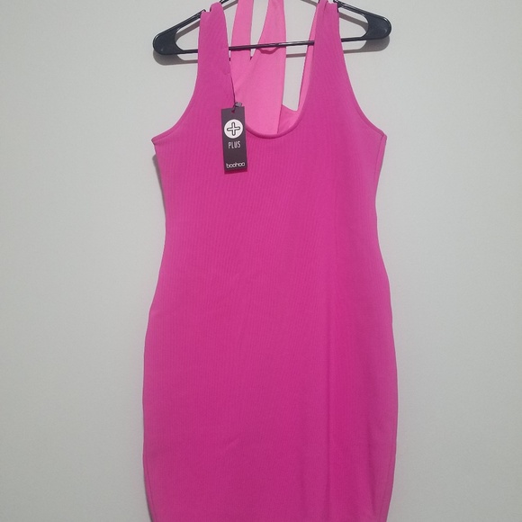 NWT BooHoo Strappy Pink Dress - Picture 4 of 4
